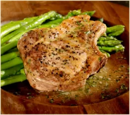 Grilled Pork Chops with Horseradish Applesauce