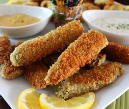 Fried Pickles with Horseradish Remoulade Sauce