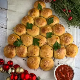 Cheesy Shrimp Pull-Apart Bread