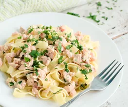 Lemon Dill Salmon Pasta